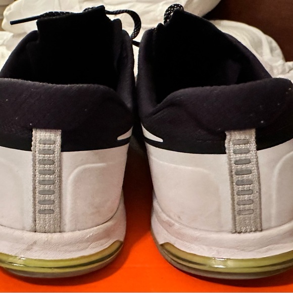 NIKE METCON 2 - Size US11, UKS10 - Black - Picture 5 of 7